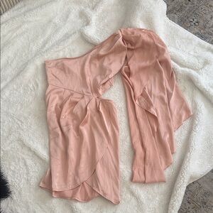 Elegant Pink One-Shoulder Dress